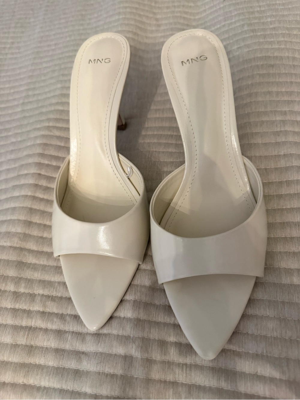 Mango Ecru Pointed Mule Heels - Picture 7 of 9